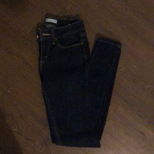 Levi skinny jeans